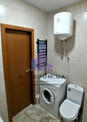 Продається 1-кімнатна квартира, вул. Героїв Крут 14, Бровари