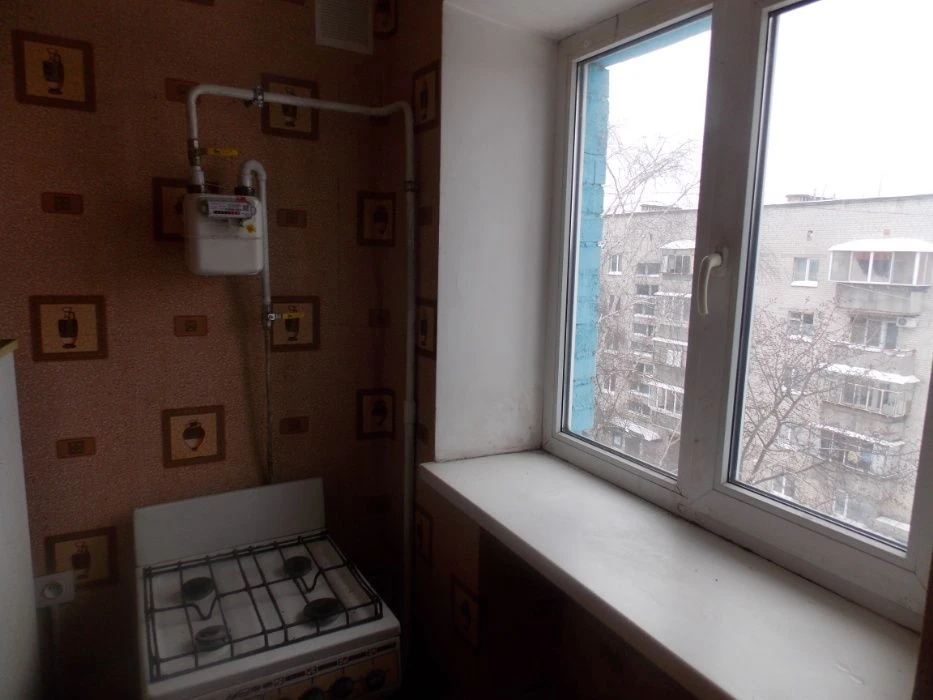 Продам 1-кімнатну квартиру (28,1) в Броварах/центр