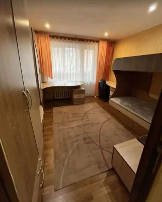 2х кімнатна на Пд-Зх по Львівському шосе (біля Базару), 2й п
