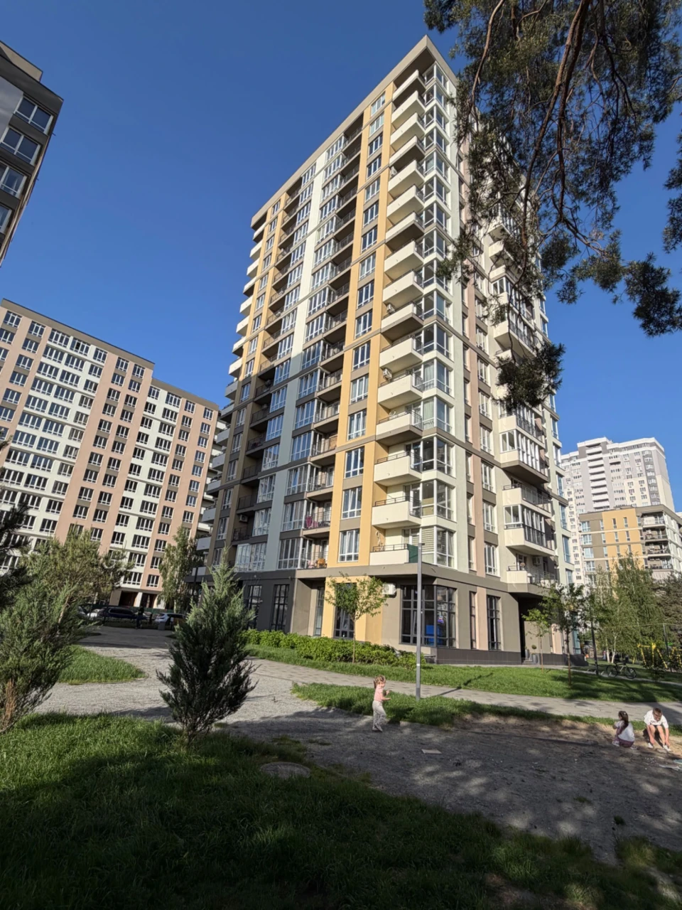 2-к кв. 71кв.м в ЖК “KRONA PARK II” в зданому буд. №7