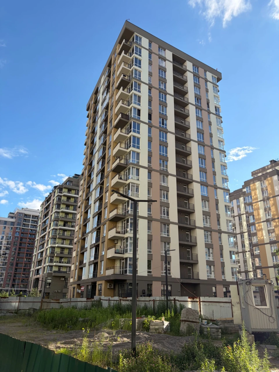 2-к кв. 71кв.м в ЖК “KRONA PARK II” в зданому буд. №7