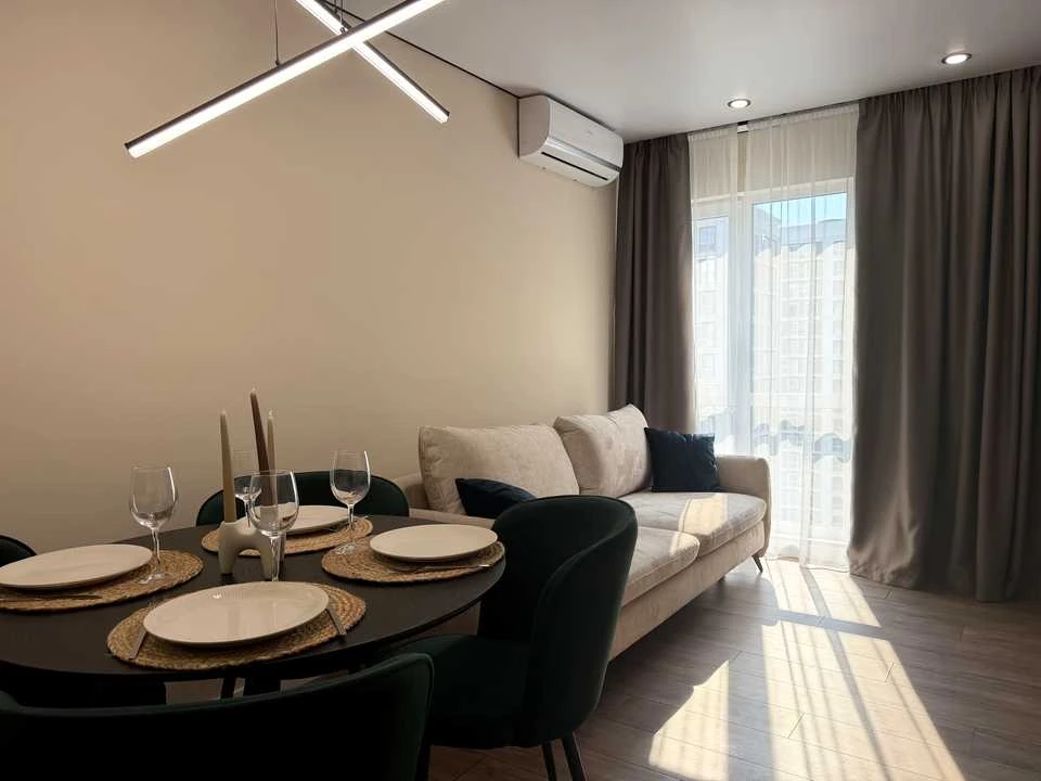 Apartment. Kyiv, Mykhayla Maksymovycha St. (Onufriya Trutenko)