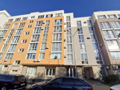 Продається однокімнатна квартира в ЖК Столичному з індивідуа