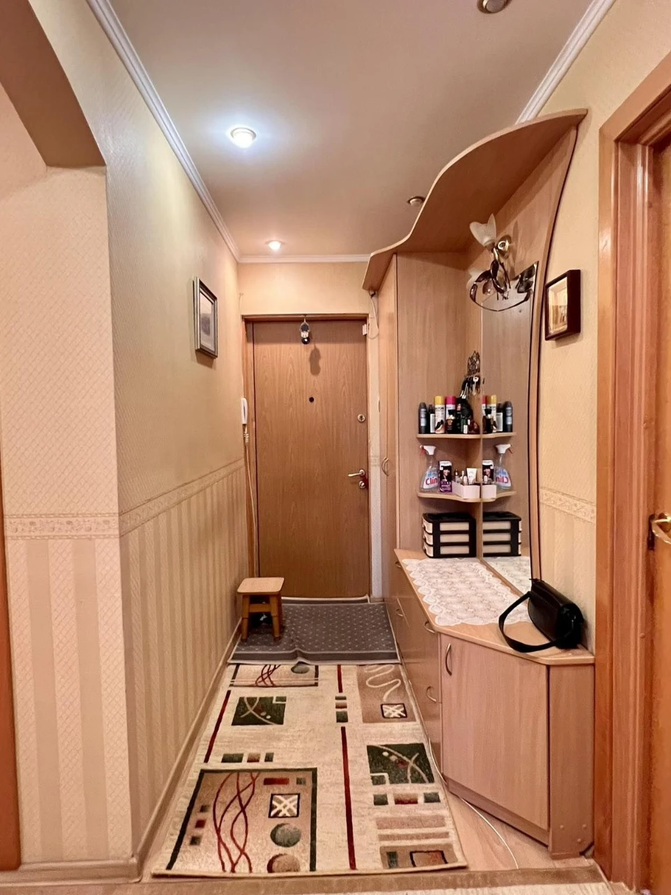 Продажа просторной 3-комнатной квартиры. Район: Мистечко