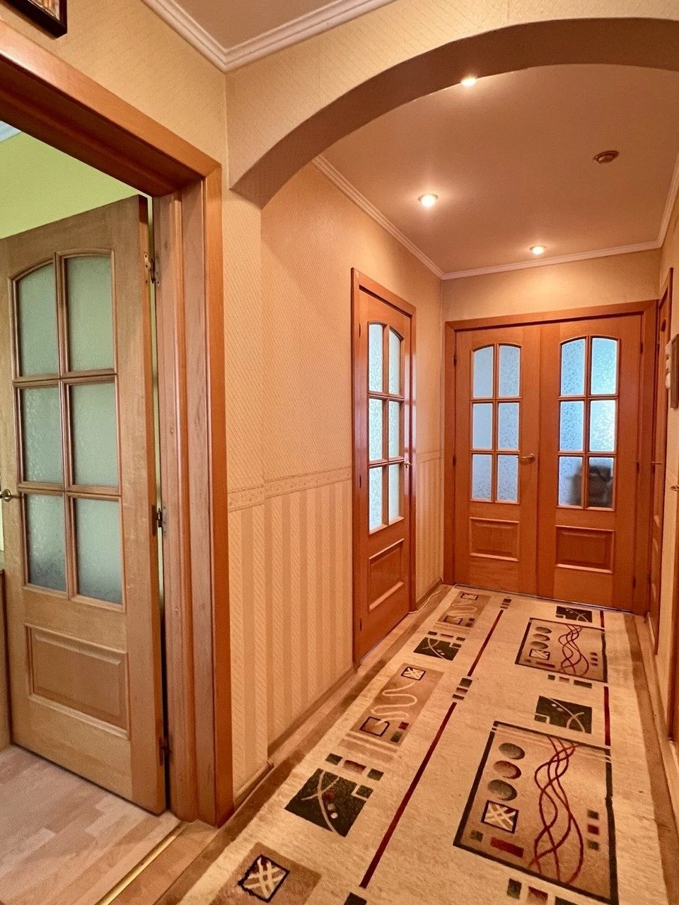 Продажа просторной 3-комнатной квартиры. Район: Мистечко