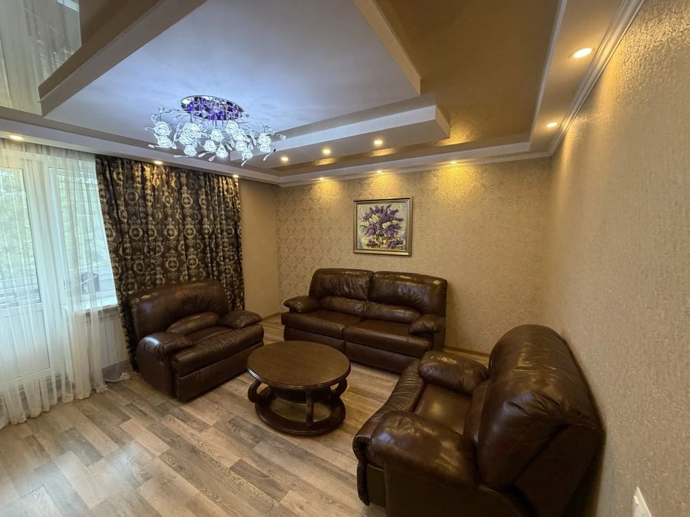 Просторная 3-комнатная квартира 76 м² с ремонтом | Митниця | Ва