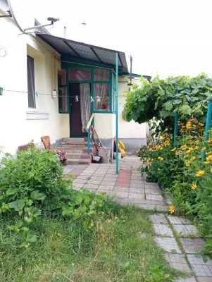 Urgent sale of a 2-room apartment in the documents. Apartment.