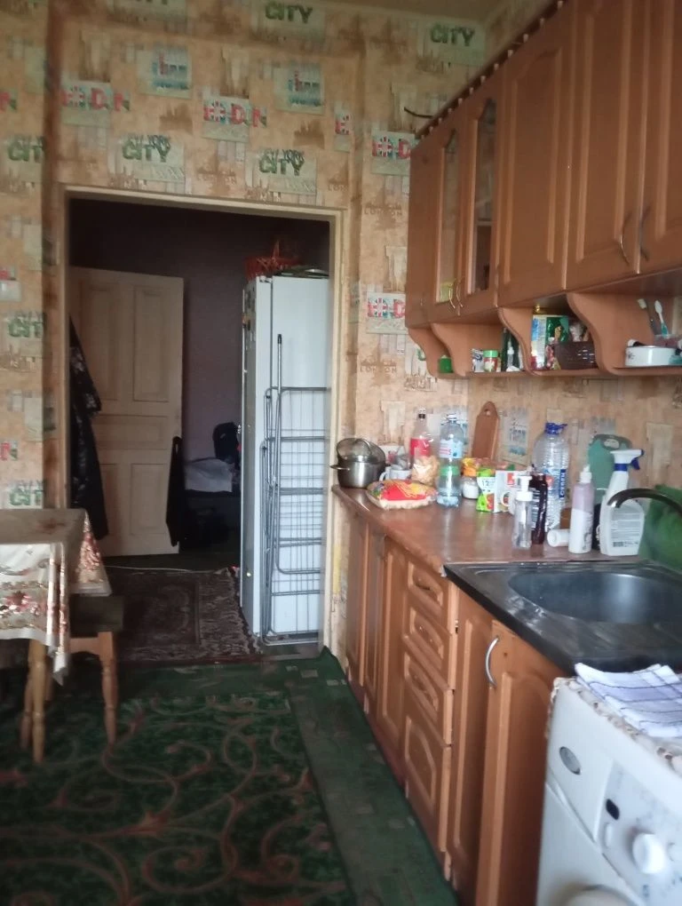 Urgent sale of a 2-room apartment in the documents. Apartment.