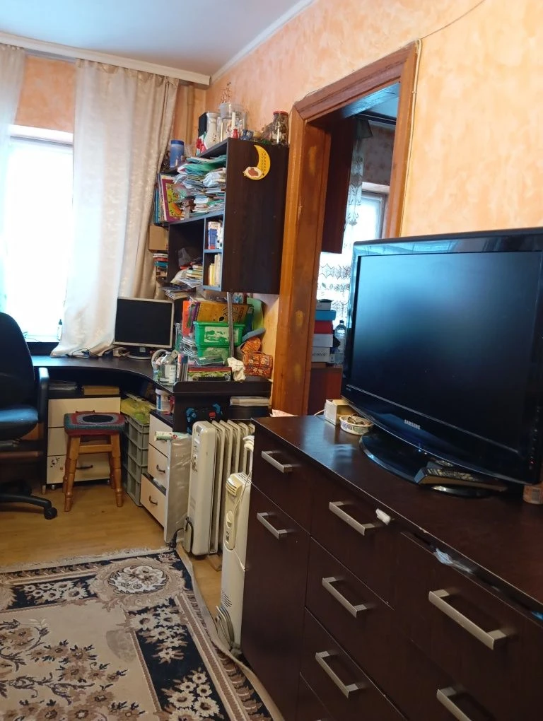 Терміновий продаж 2 кім.кв.Центрі! Можливо під Бізнес! Або о