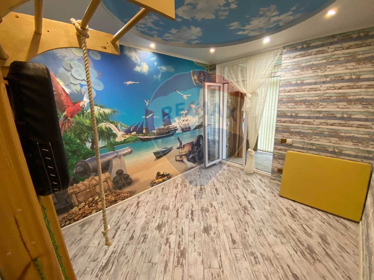 Sale of a 3-room apartment 80m2, Vasylkiv, Dekabristiv Street, "Stolichni" residential complex