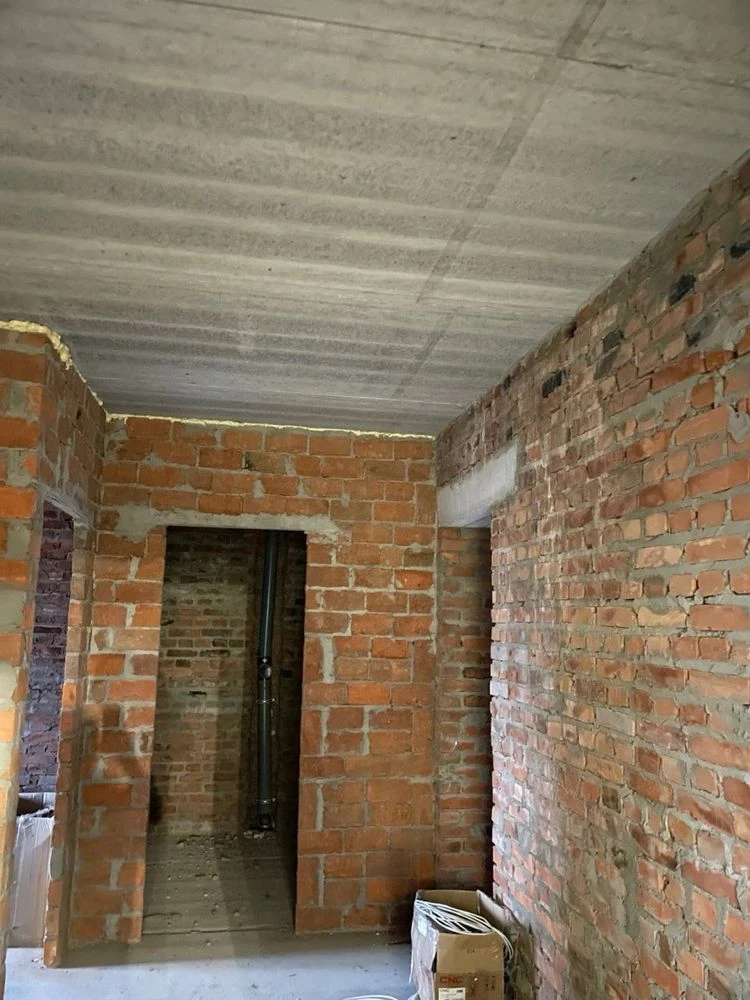 Продаж !! Квартира - 92,9 м² (700$/м²)