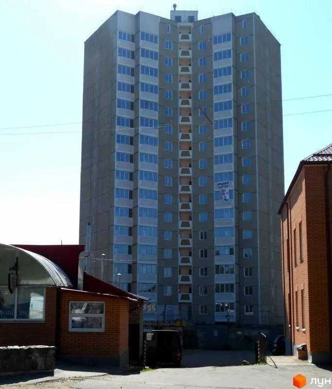 Продається 3-кімнатна квартира