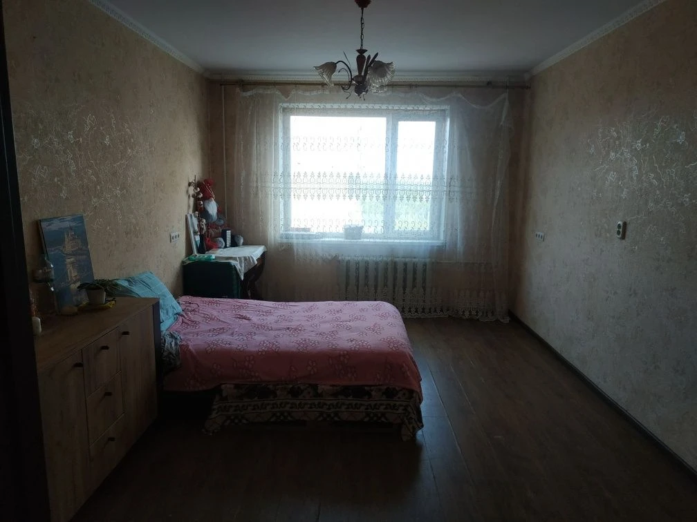 Продаж трикімнатної квартири в місті Вишгород, вулиця Шкільн