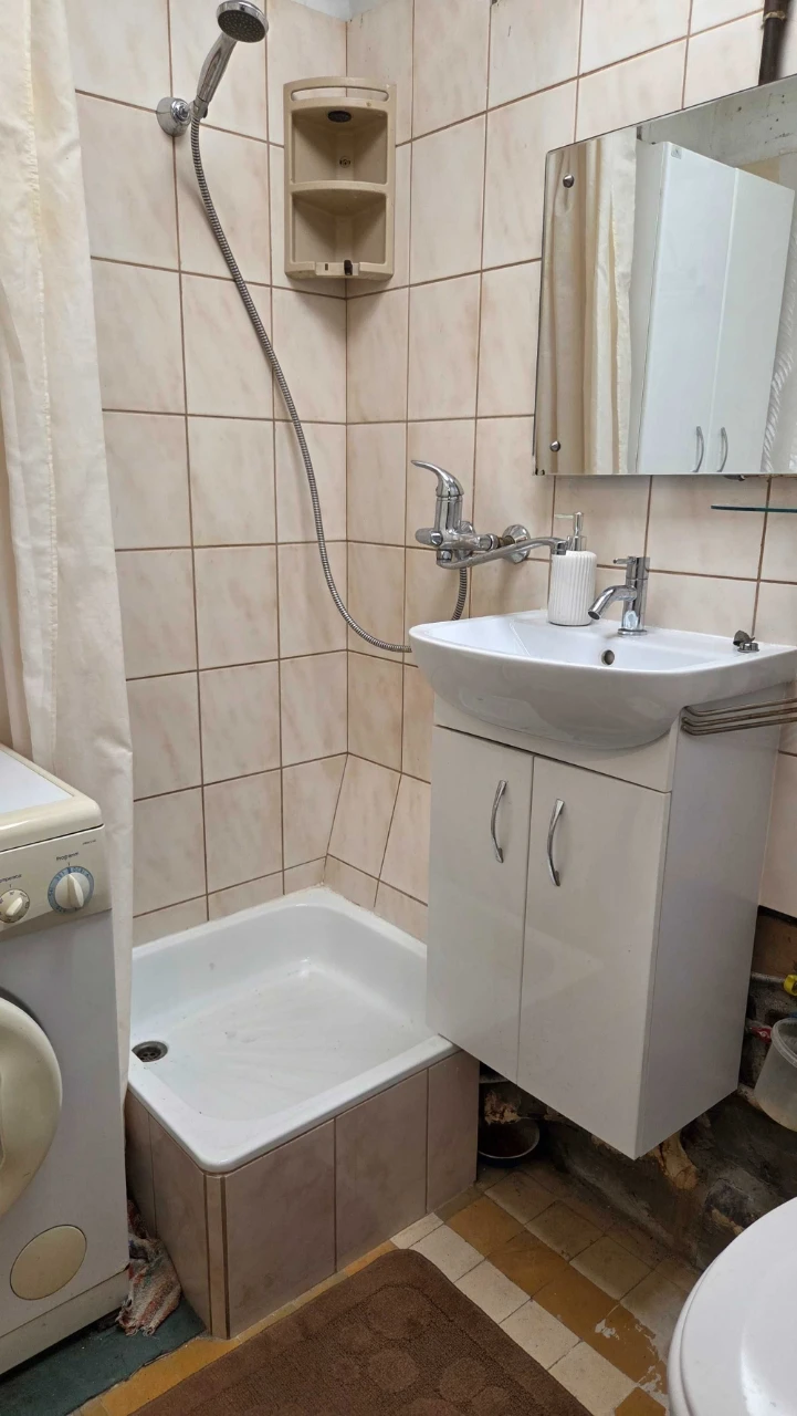 Sale of a 2-bedroom apartment in Vyshorod, center