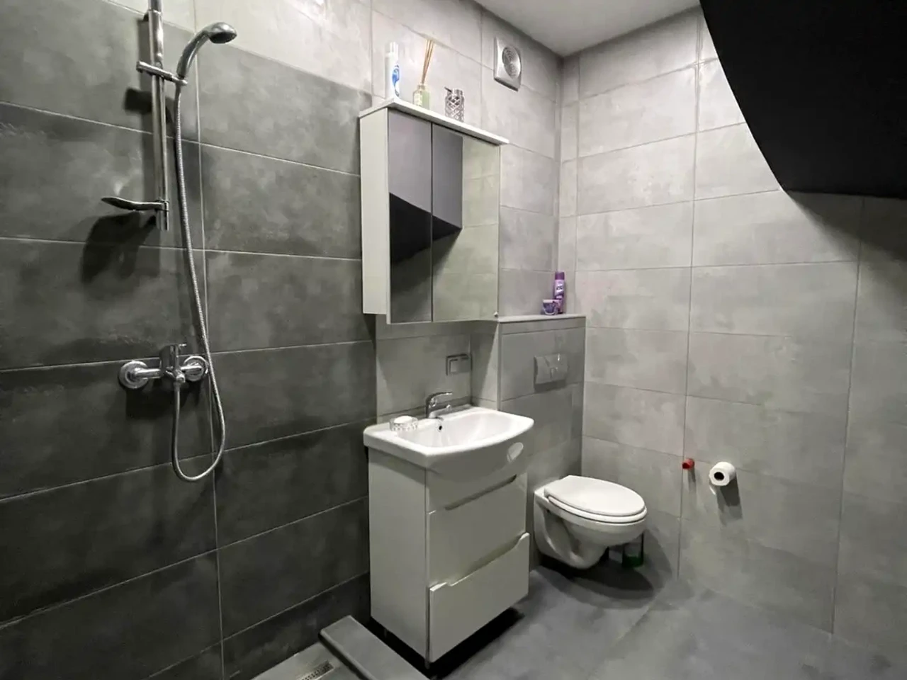 Продаж квартири 4-кімн. 122 м² 10/11 пов.