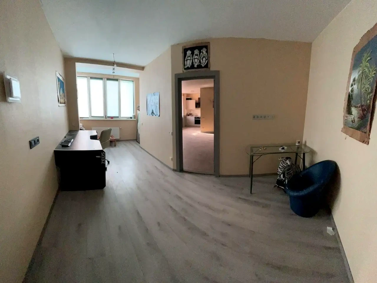 Продаж квартири 4-кімн. 122 м² 10/11 пов.