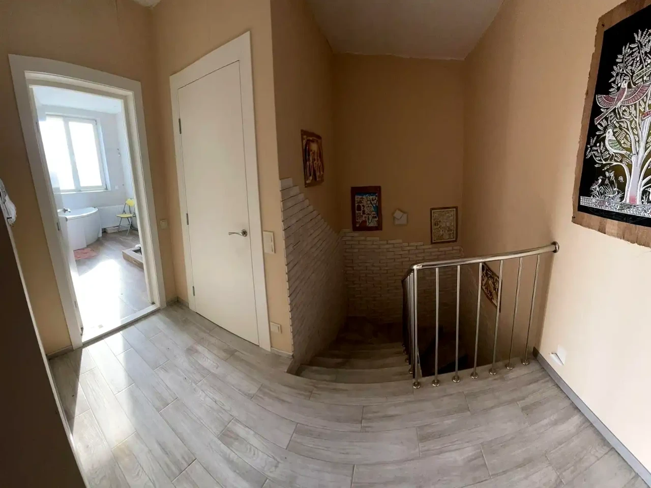 Продаж квартири 4-кімн. 122 м² 10/11 пов.