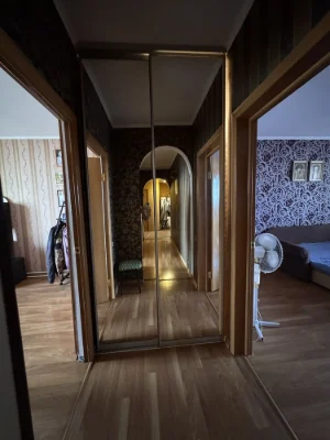 For Sale: 3-room apartment in the center of Vyshnograd