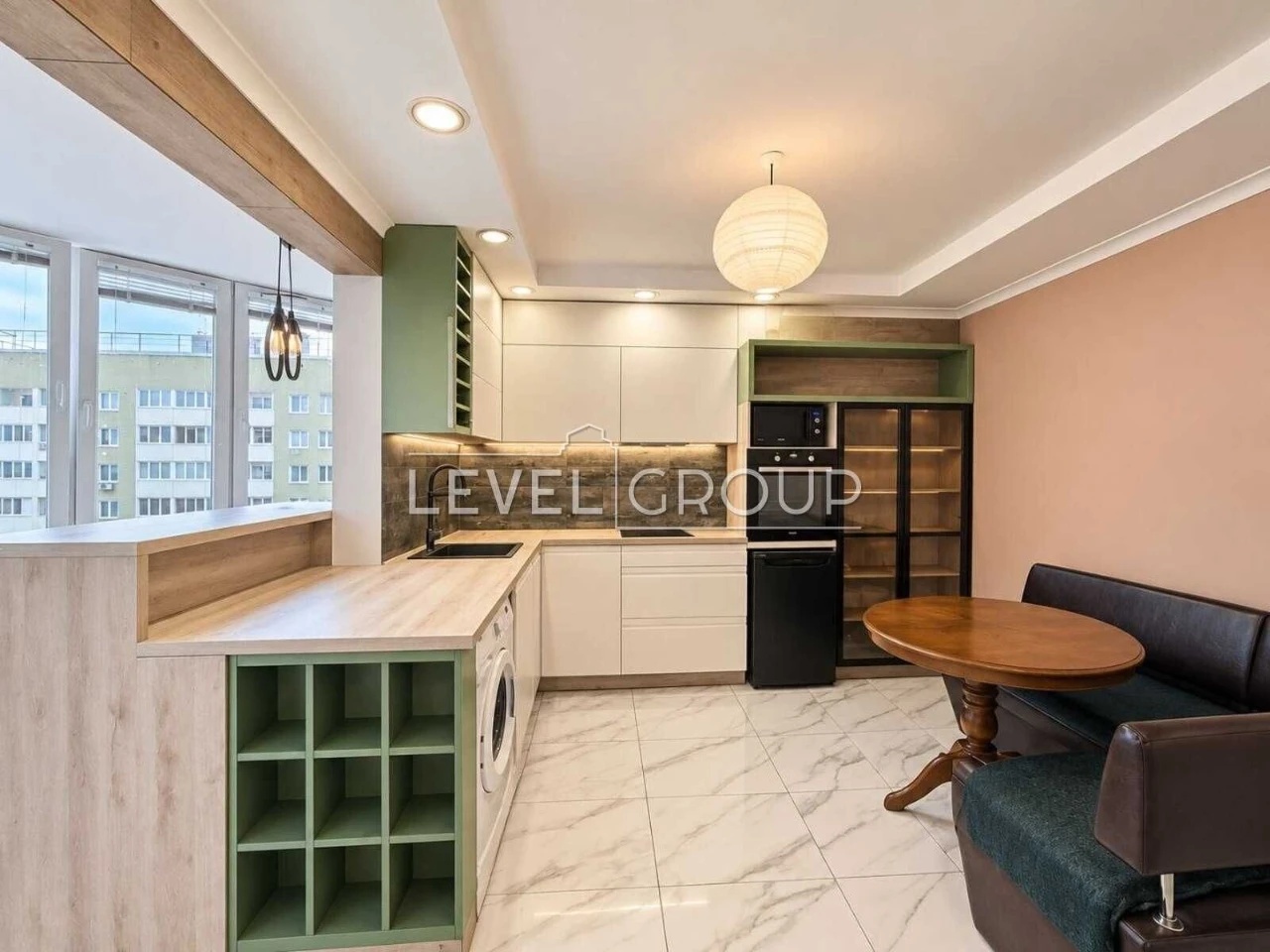 Sale of a modern 2-bedroom apartment in the "Yaroslavychi-2" residential complex, Vys