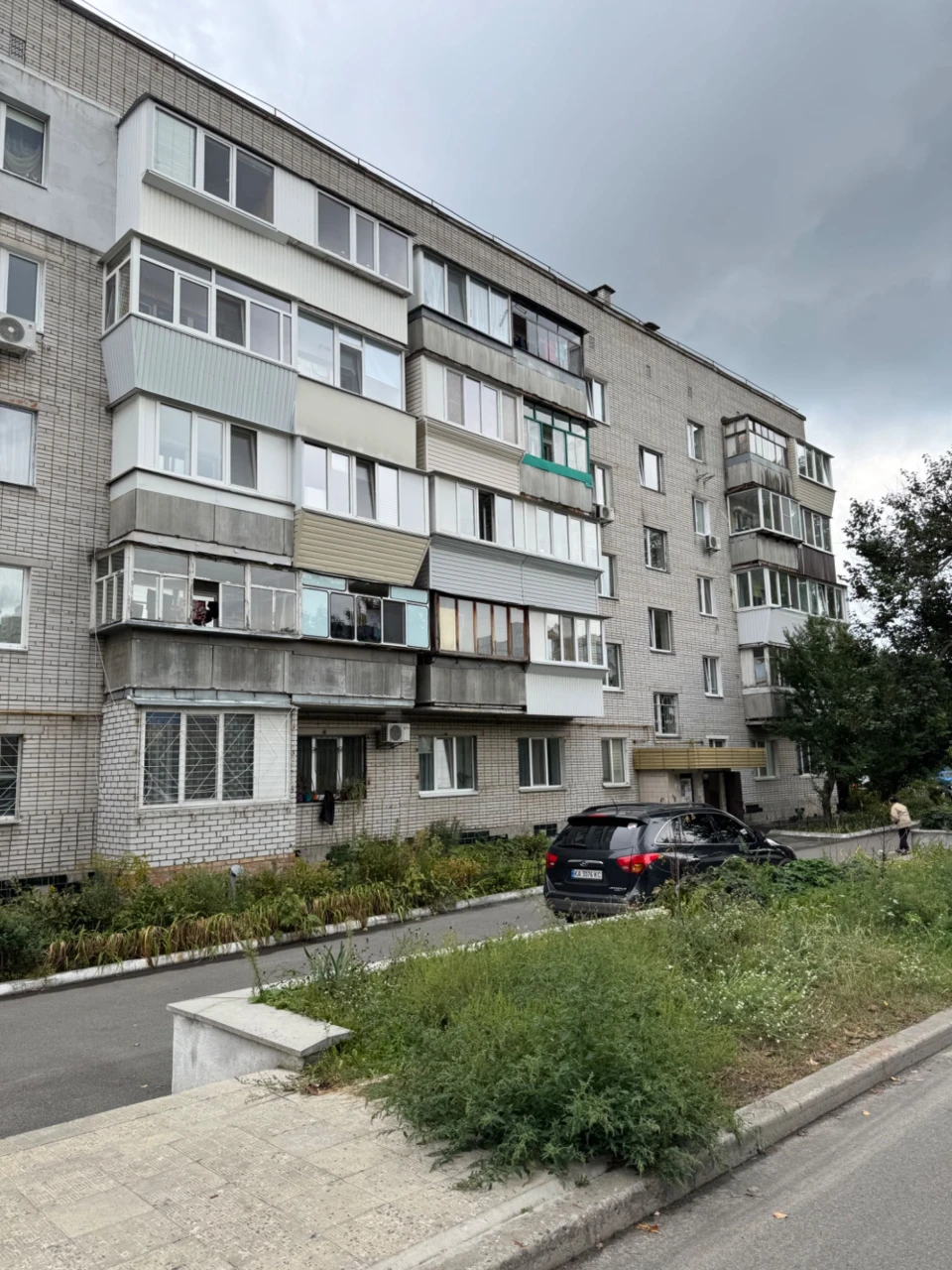 Продаж 1 кім. квартири центр міста вул. Симоненка 1Б