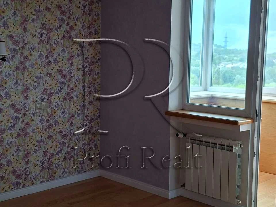 Apartment. Vyshorod, Kvitkovy Prosv.