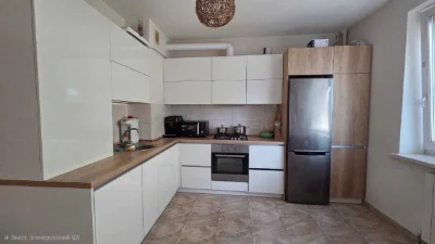 Sale of a three-room apartment with individual heating in the city of V