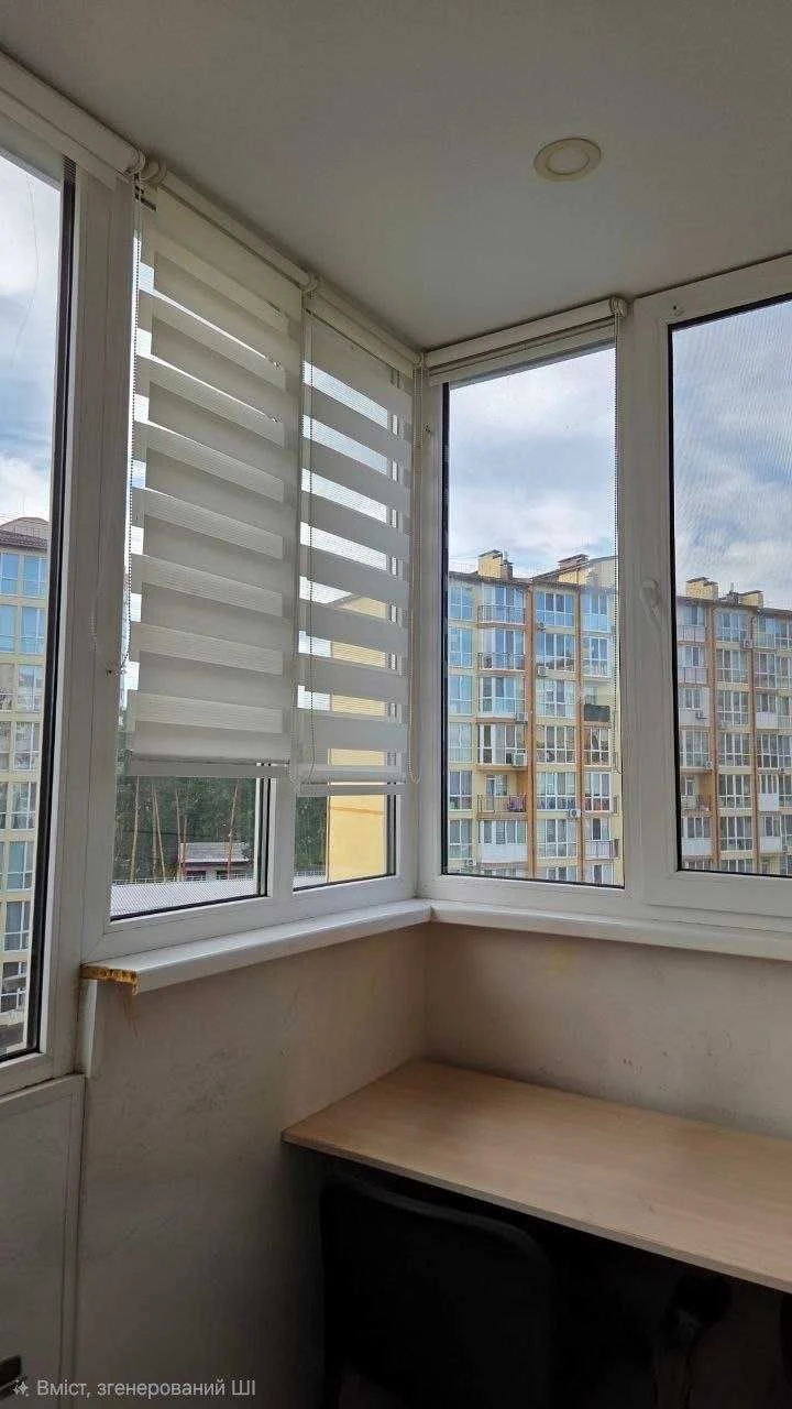 Sale of a three-room apartment with individual heating in the city of V