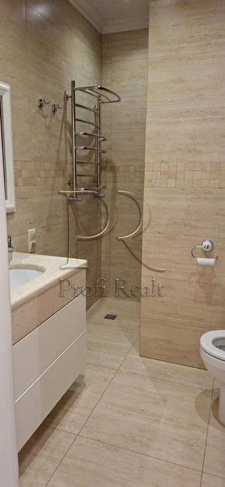 Продаж 3 кімн. квартири в м.Вишгород Квітковий провулок