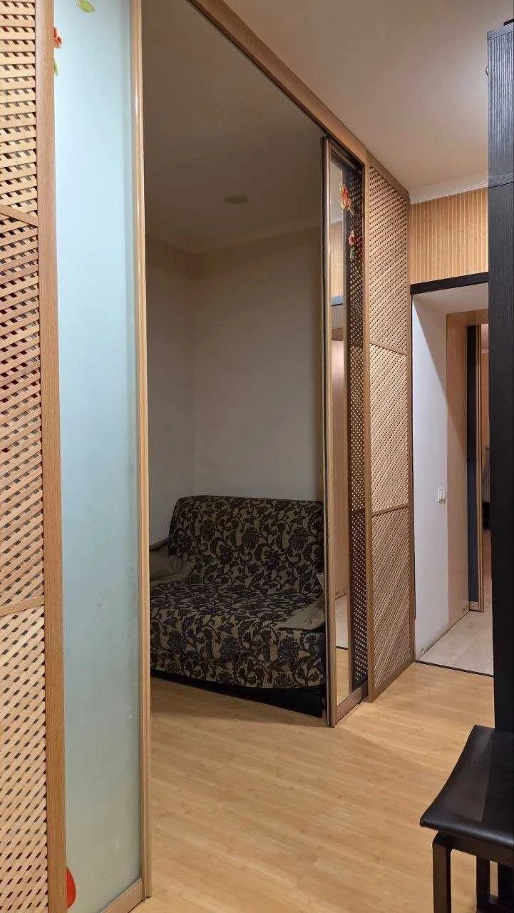 Two-bedroom apartment for sale, 91.8 sq.m. with renovation in the center