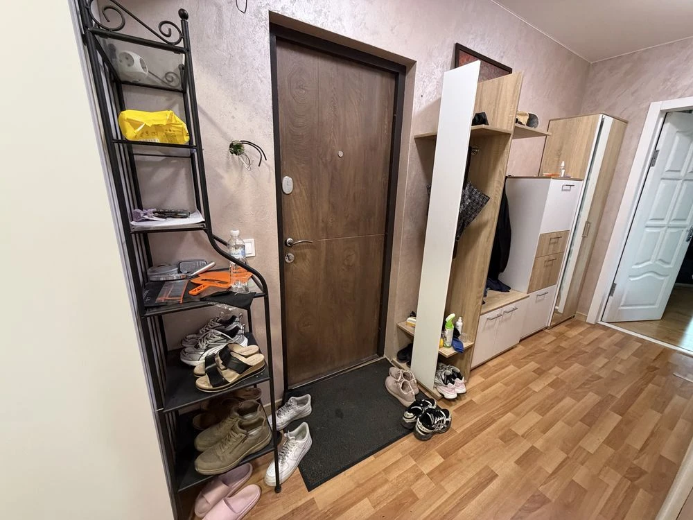 For Sale: 2-bedroom apartment on the first floor in Vyshorod