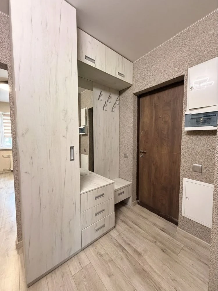 Selling 3-room apartment in Vyshorod, Kurgusova, 2