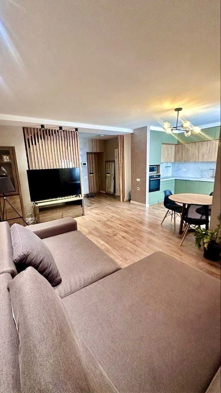 Duplex apartment with custom renovation, Vyshorod, ЖК Сі