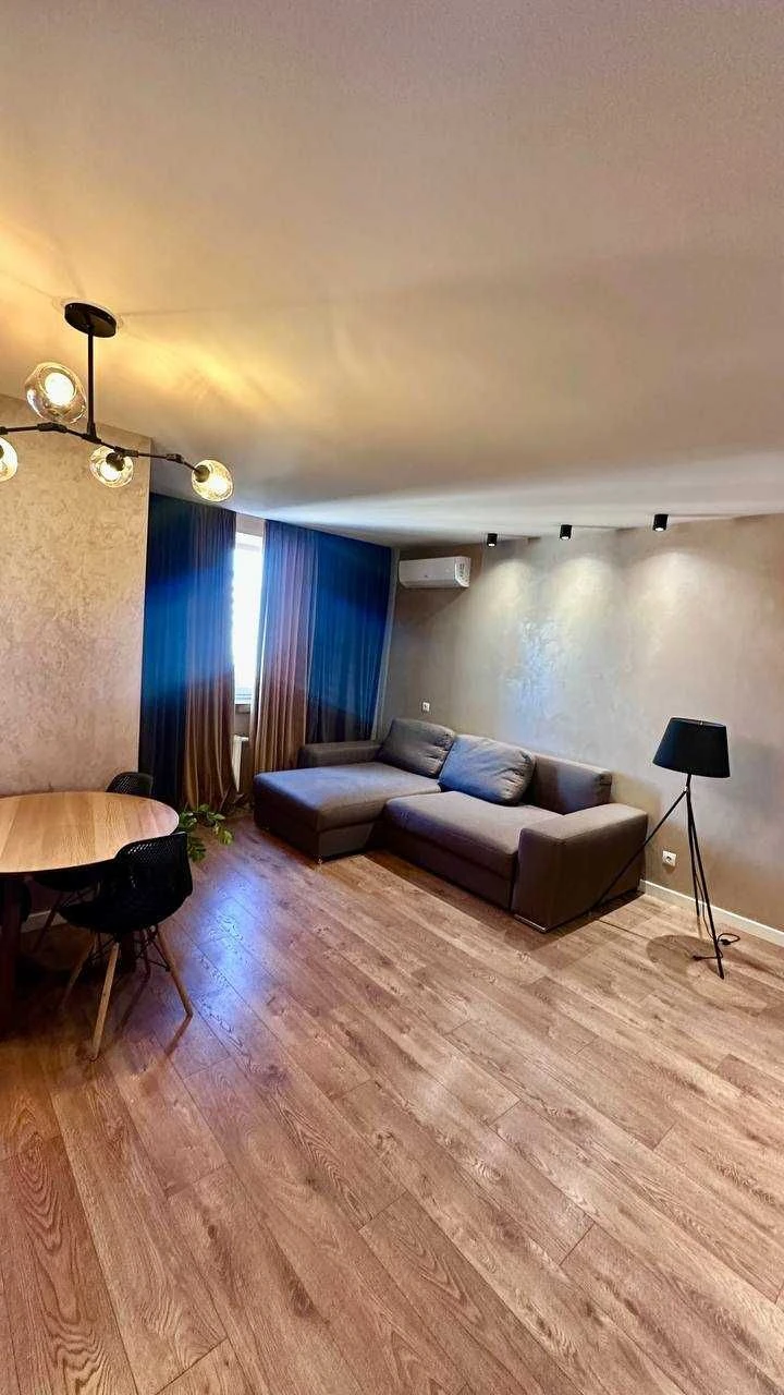 Duplex apartment with custom renovation, Vyshorod, ЖК Сі