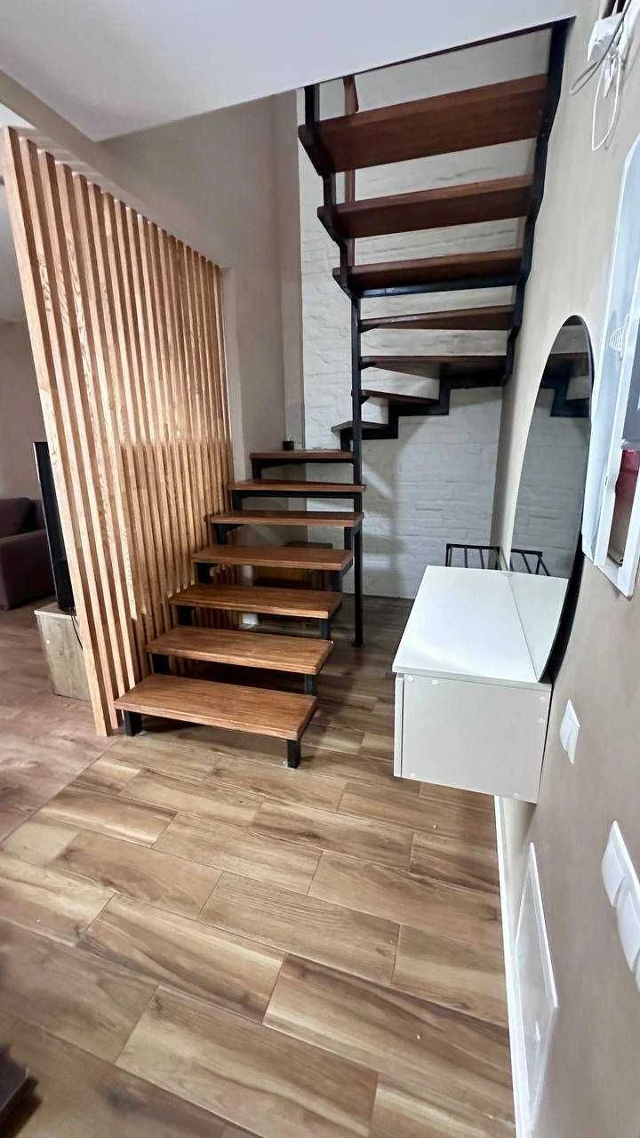 Duplex apartment with custom renovation, Vyshorod, ЖК Сі