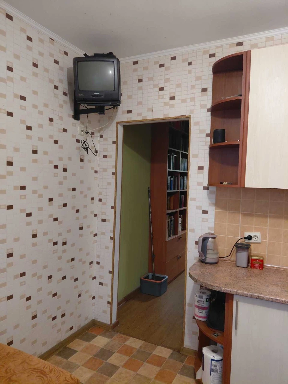 Sale of 1 room apartment on Kurgusova st., building 3B