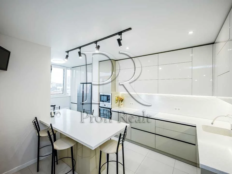 Apartment. Vyshorod, Naberezhna St.