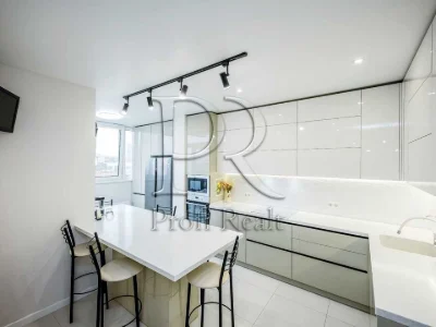 Apartment. Vyshorod, Naberezhna St.