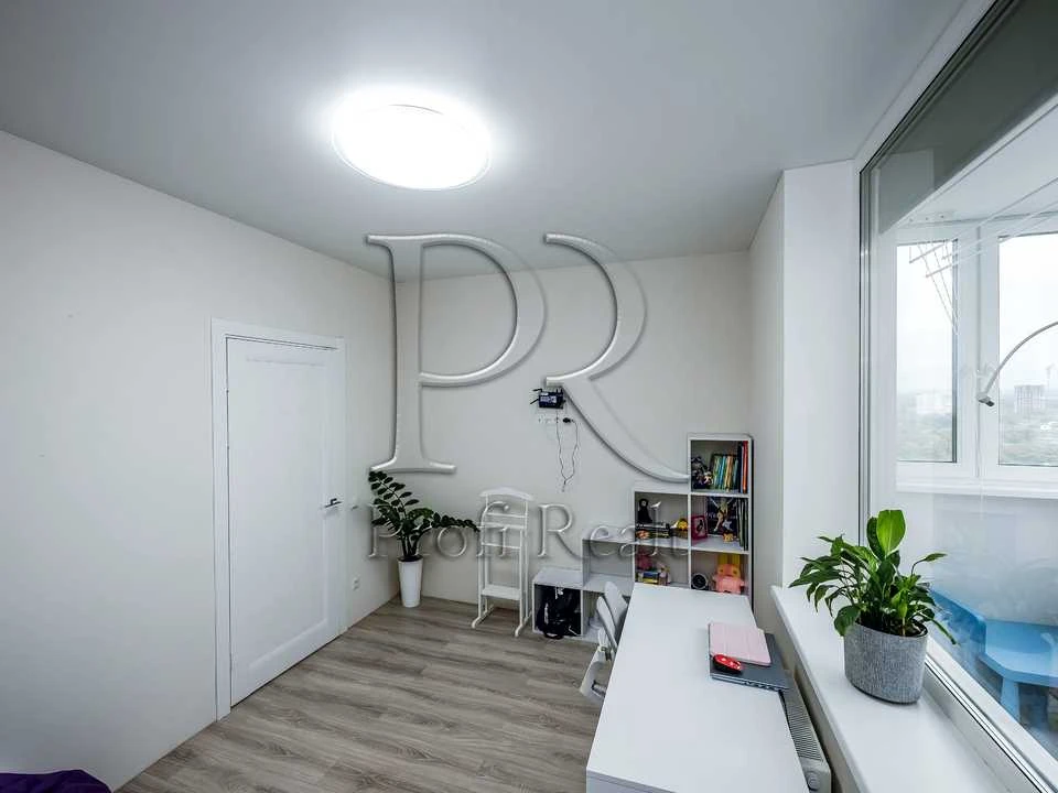 Apartment. Vyshorod, Naberezhna St.