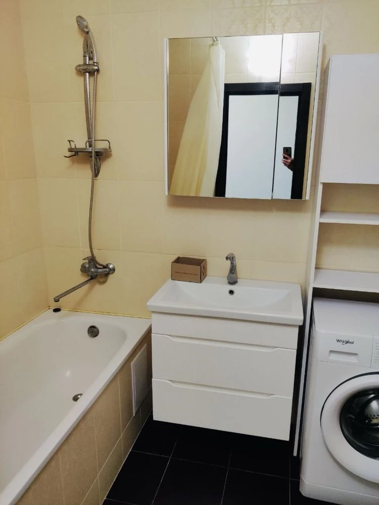 OWNER. SALE OF 1-ROOM APARTMENT IN VYSHGOROD - KIYV