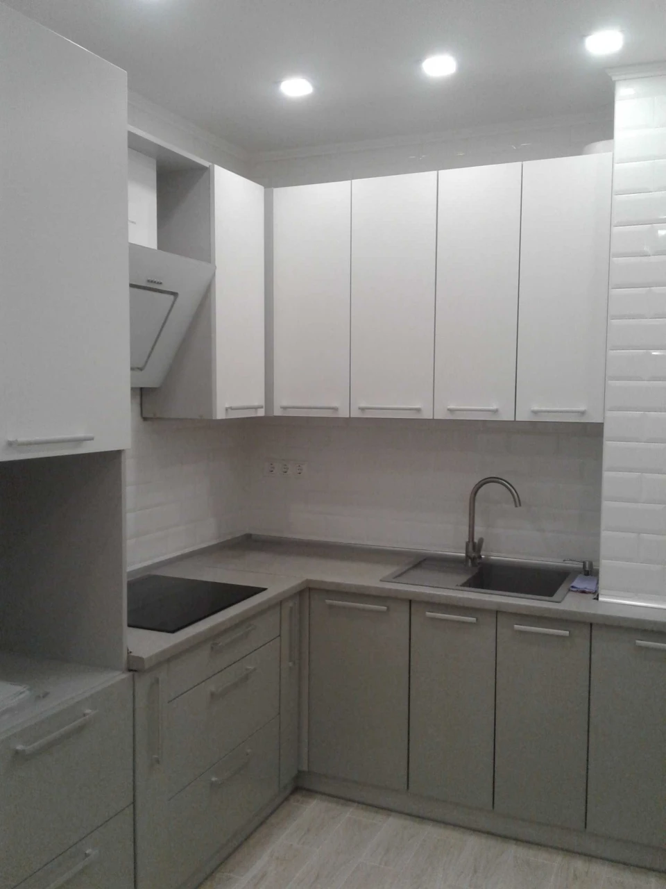 Two-bedroom apartment in the Kvitnevy Resident complex