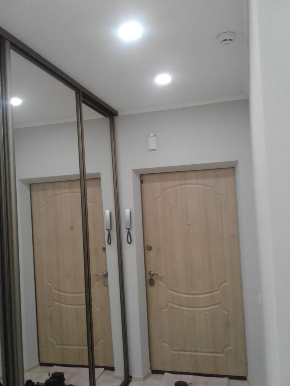 Two-bedroom apartment in the Kvitnevy Resident complex