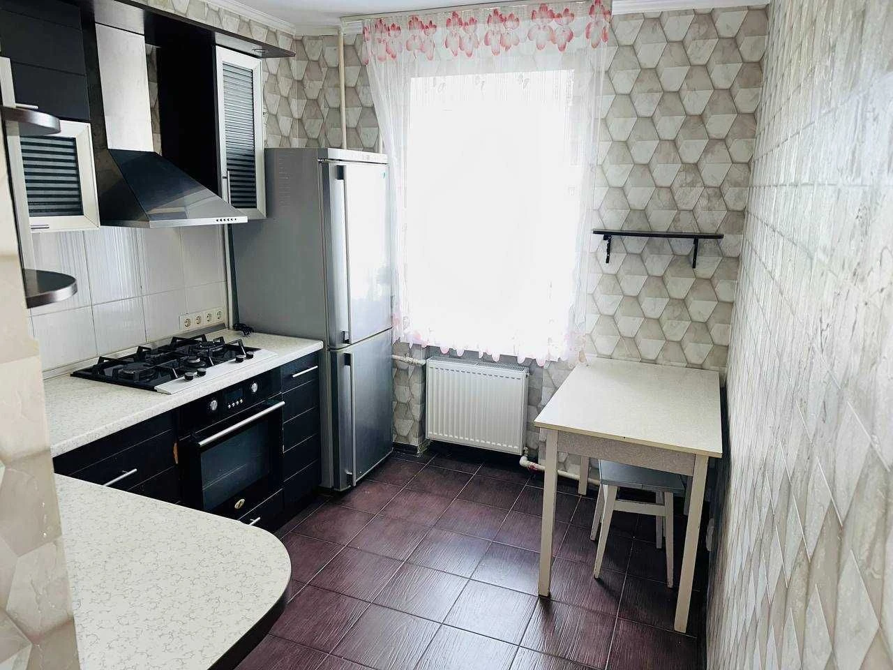 Vyzhhorod, Sholudenska st. 6, 1 room apartment 37 sq.m