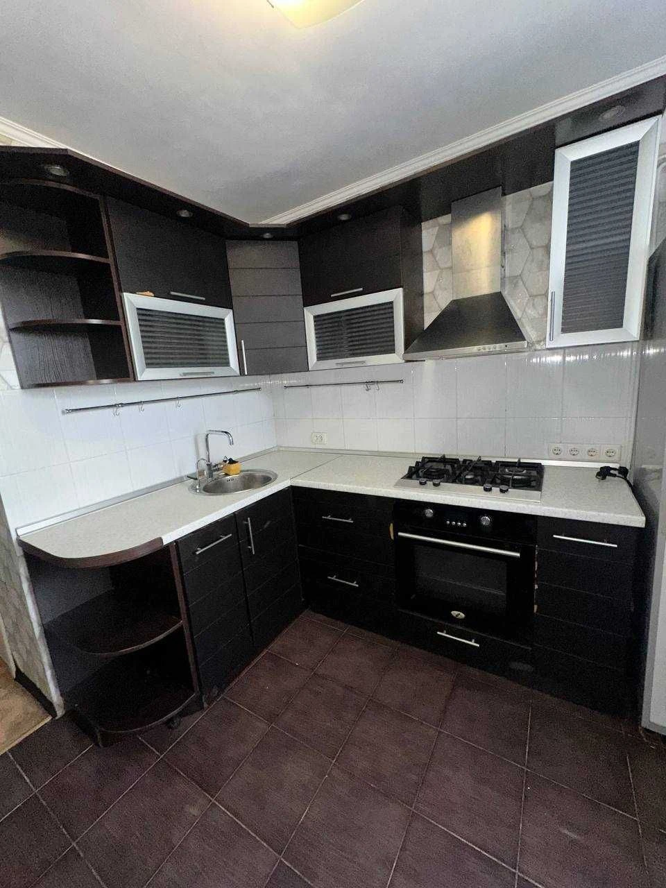 Vyzhhorod, Sholudenska st. 6, 1 room apartment 37 sq.m
