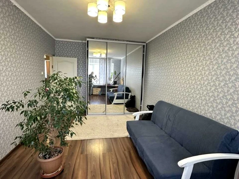 Квартира. Вишгород, вулиця Кургузова, 2