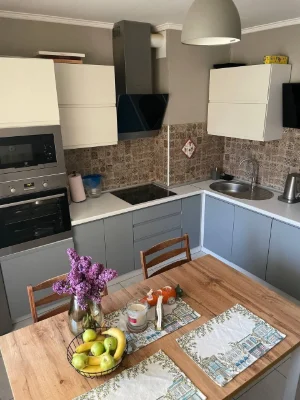 Продаж видової 1к квартири 55м² з меблями та технікою, жк Яр