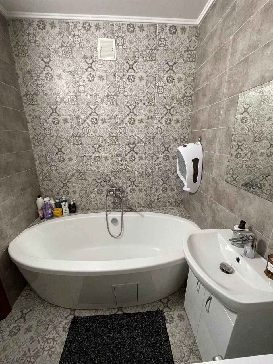 Продаж видової 1к квартири 55м² з меблями та технікою, жк Яр
