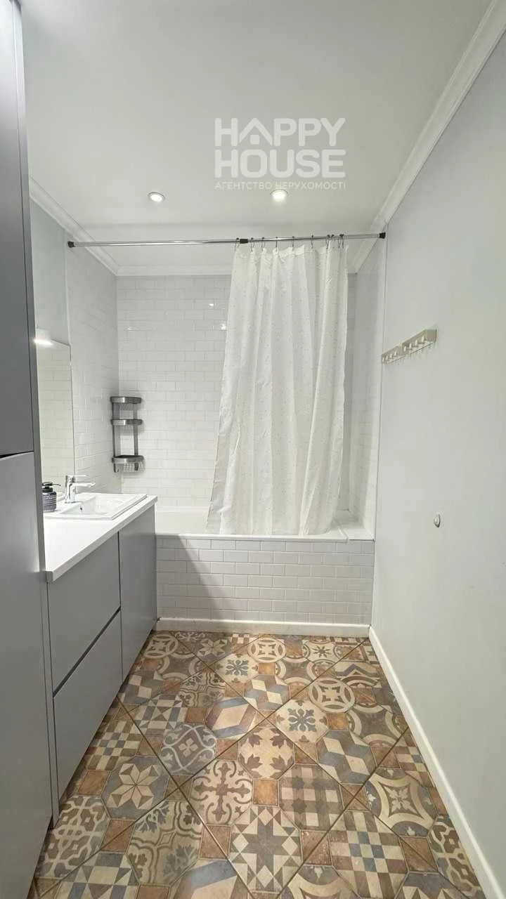 Discount of 4 thousand $! 2-bedroom apartment in Vyshorod, Yaroslavychi 1