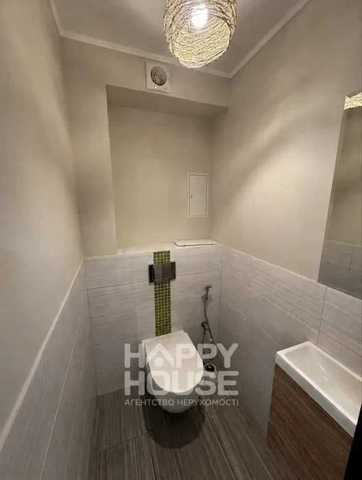 Sale of a 2-bedroom apartment in the "Yaroslavich" residential complex with renovation