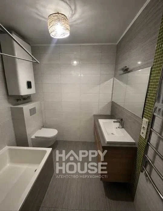 Sale of a 2-bedroom apartment in the "Yaroslavich" residential complex with renovation