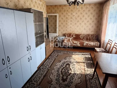 2-bedroom apartment in the center of Vyshorod — Dniprovska Street, 1